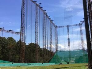 石山ゴルフ練習場