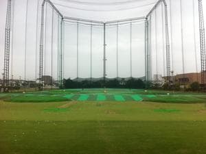 ウッディ流通団地ゴルフレンジ