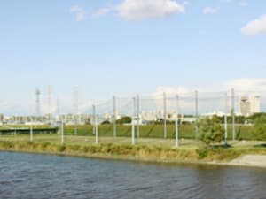 日吉ゴルフ万場大橋練習場