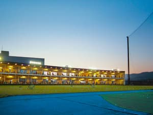 セリーズゴルフ練習場