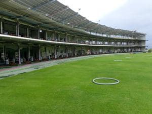 東香里ゴルフセンター