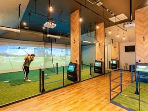 i8 GOLF 豊橋店