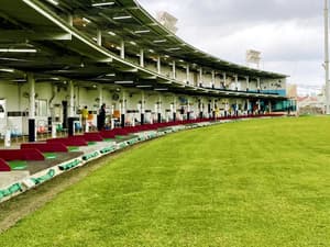 波之上ゴルフ練習場