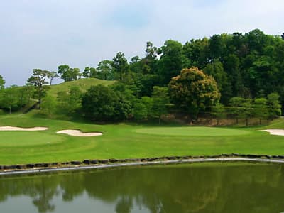 福岡レイクサイドカントリークラブ【PGM】