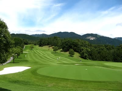 中日カントリークラブ