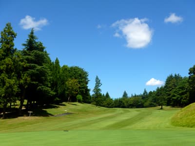 八幡カントリークラブ