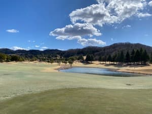 ゴールデンレイクスカントリークラブ