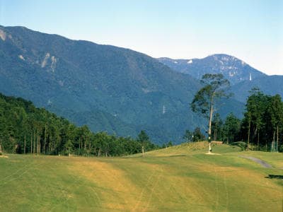 鈴峰ゴルフ倶楽部