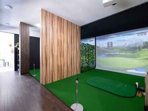 ヨネックスジュニアゴルフアカデミー 豊川校（室内ごるふ練習場78）