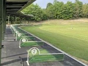 ウッドフレンズ森林公園 ゴルフ練習場