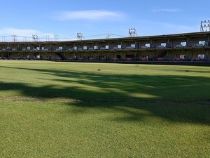岡本台ゴルフ練習場