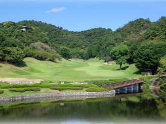城山ゴルフ倶楽部