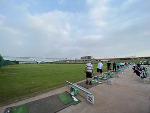 扇ゴルフ練習場